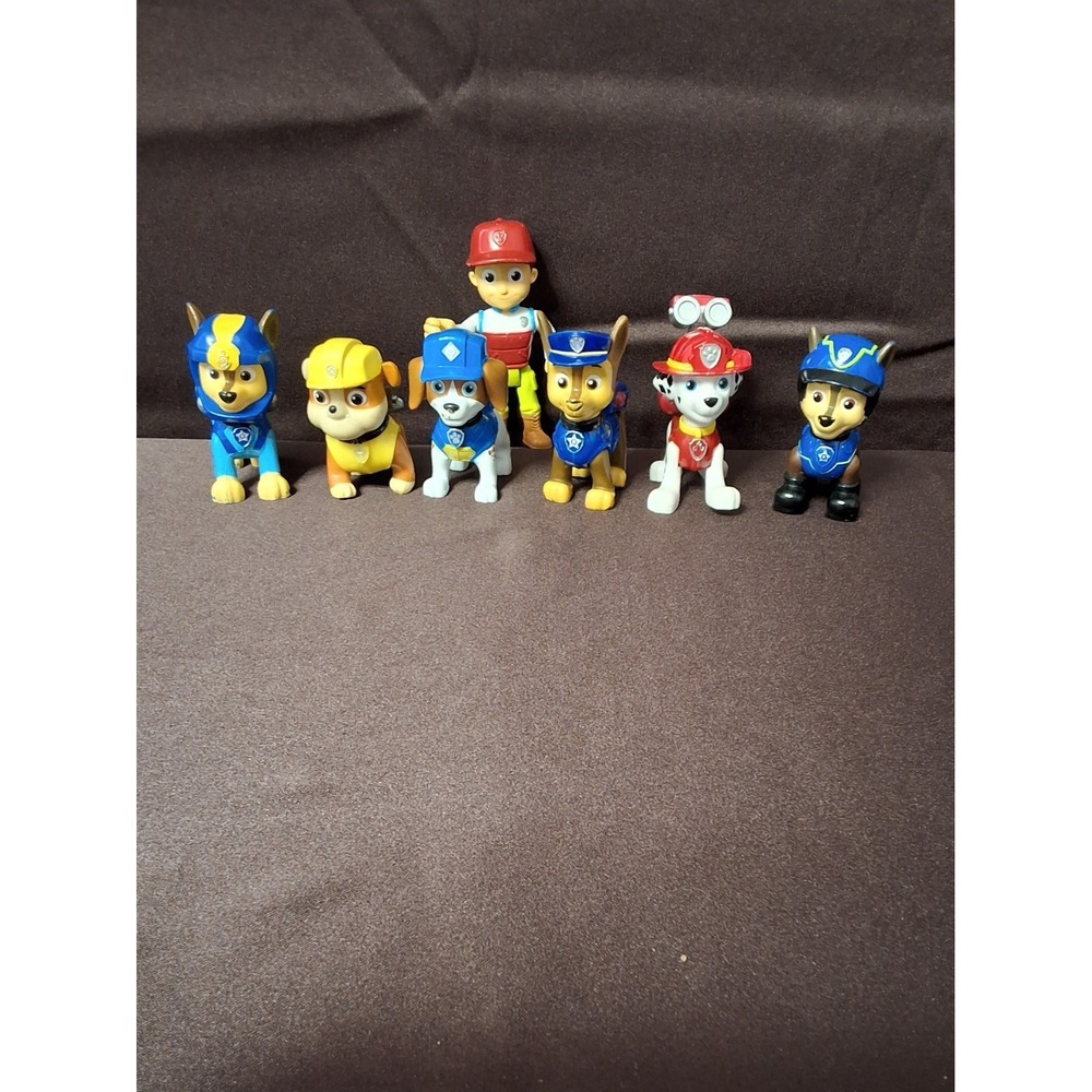 Paw Patrol‎ Action Figures From Different Series. Lot Of 7(some scuffing)